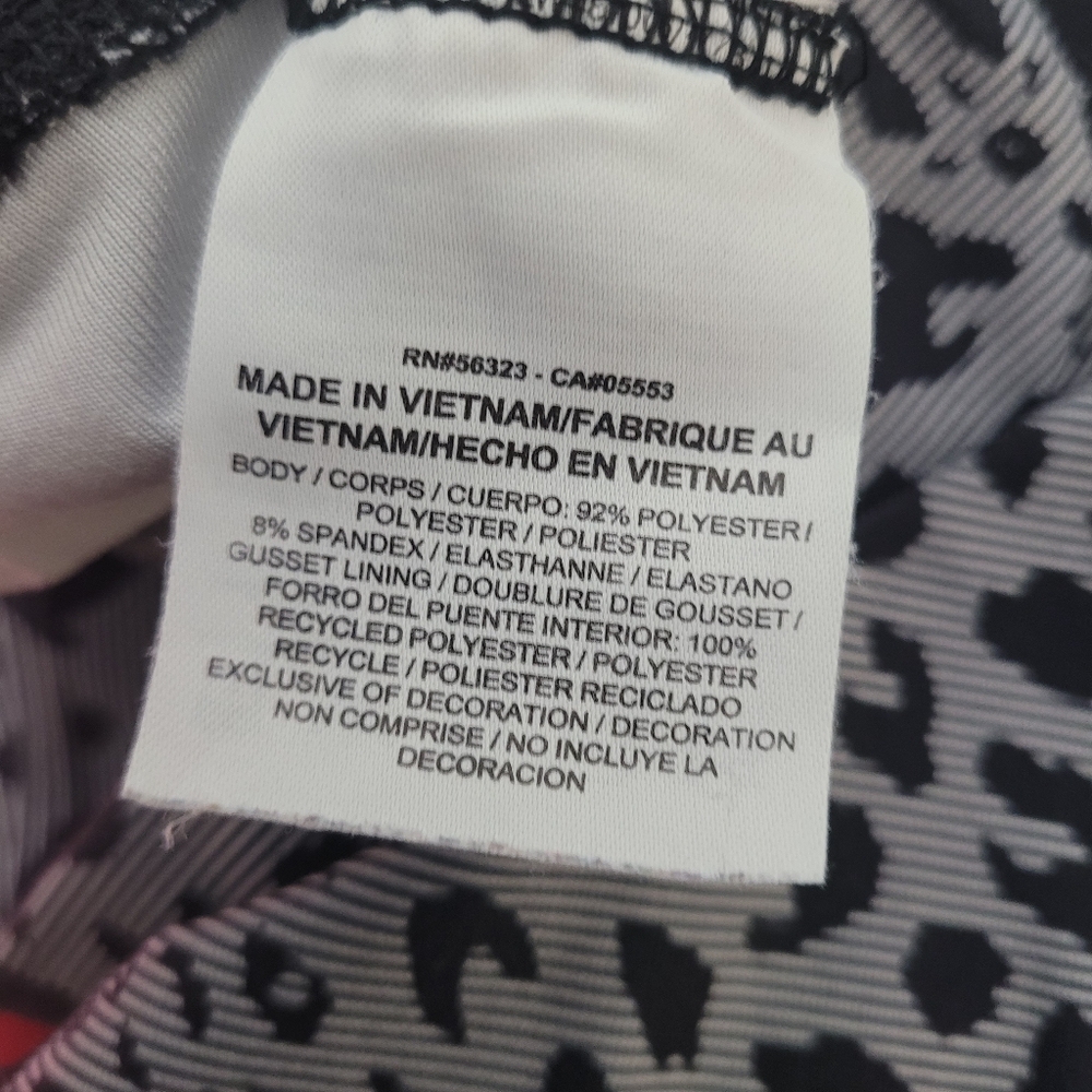 Nike Running legging crop pant workout grey black animal print womens small - Picture 9 of 10